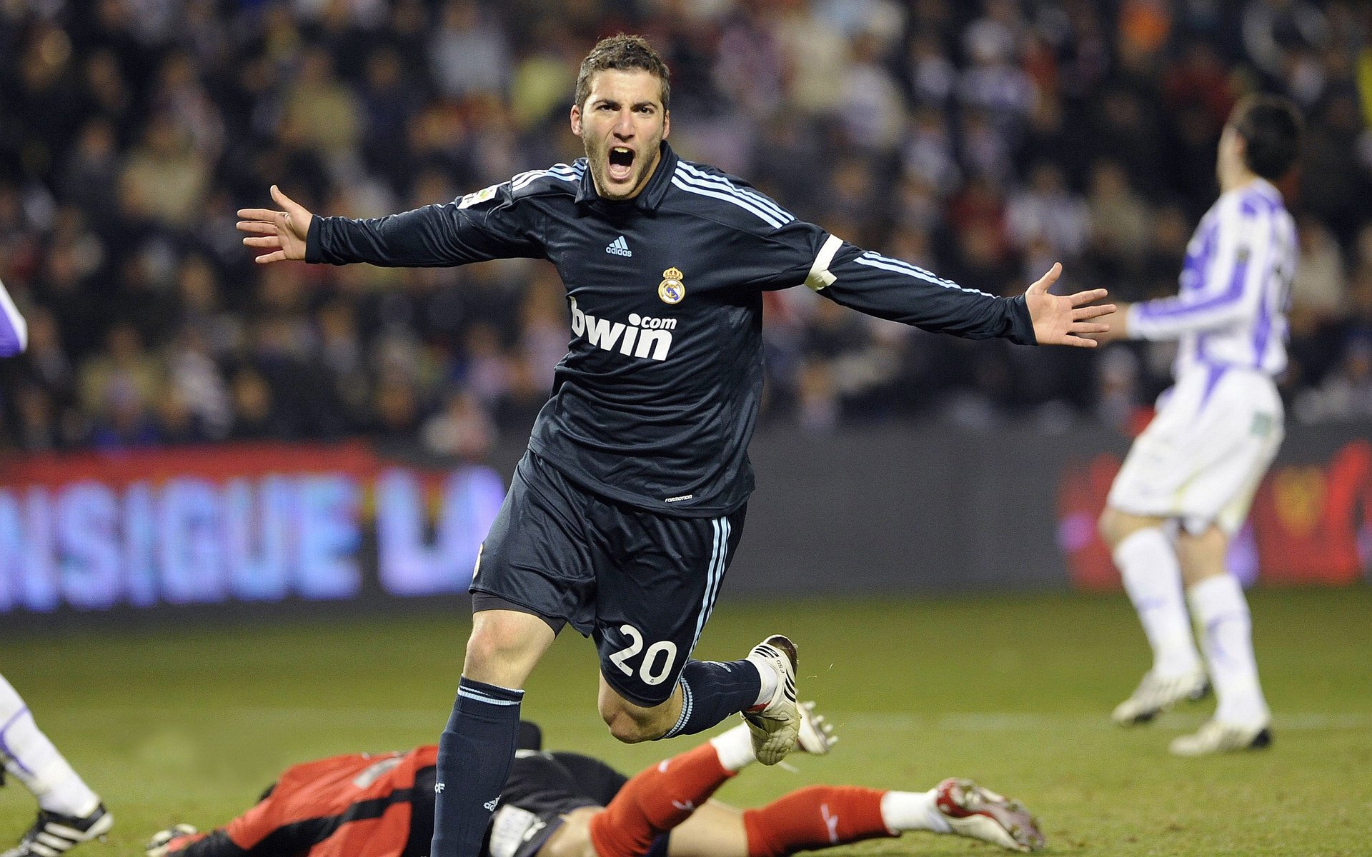 【名将访谈】丁俊晖：我怎样训练自己的比赛专注力？，丁俊晖是怎么训练的