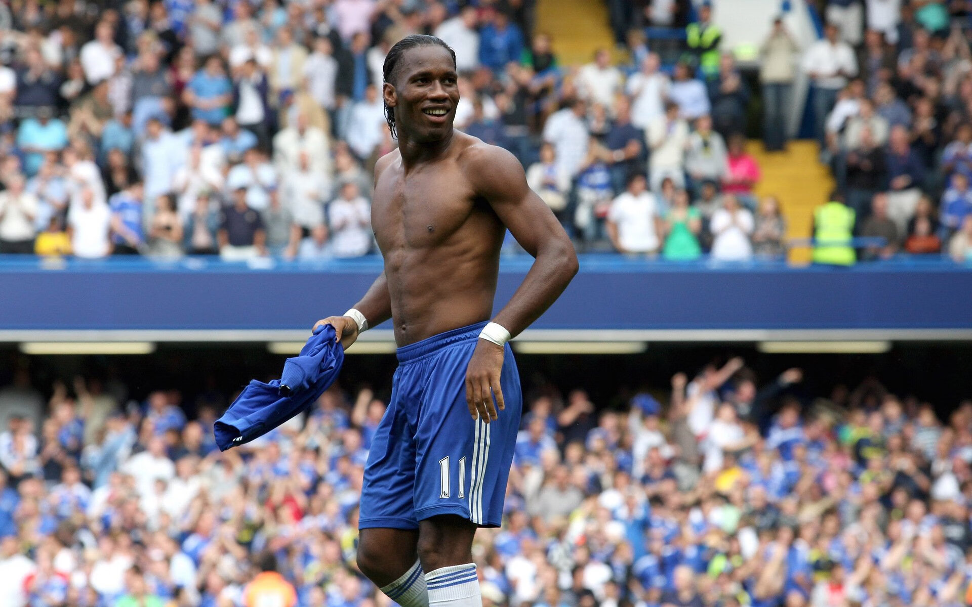 奥萨苏纳成功逆袭，逆转比分战胜劲敌，奥萨苏纳球员